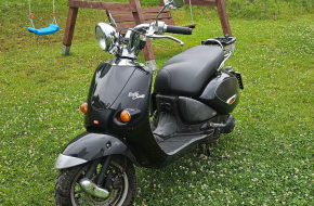 Aprilia mohito custom